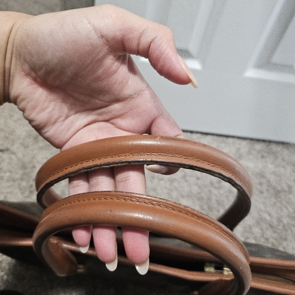 LV Weekend PM - Picture 5 of 8